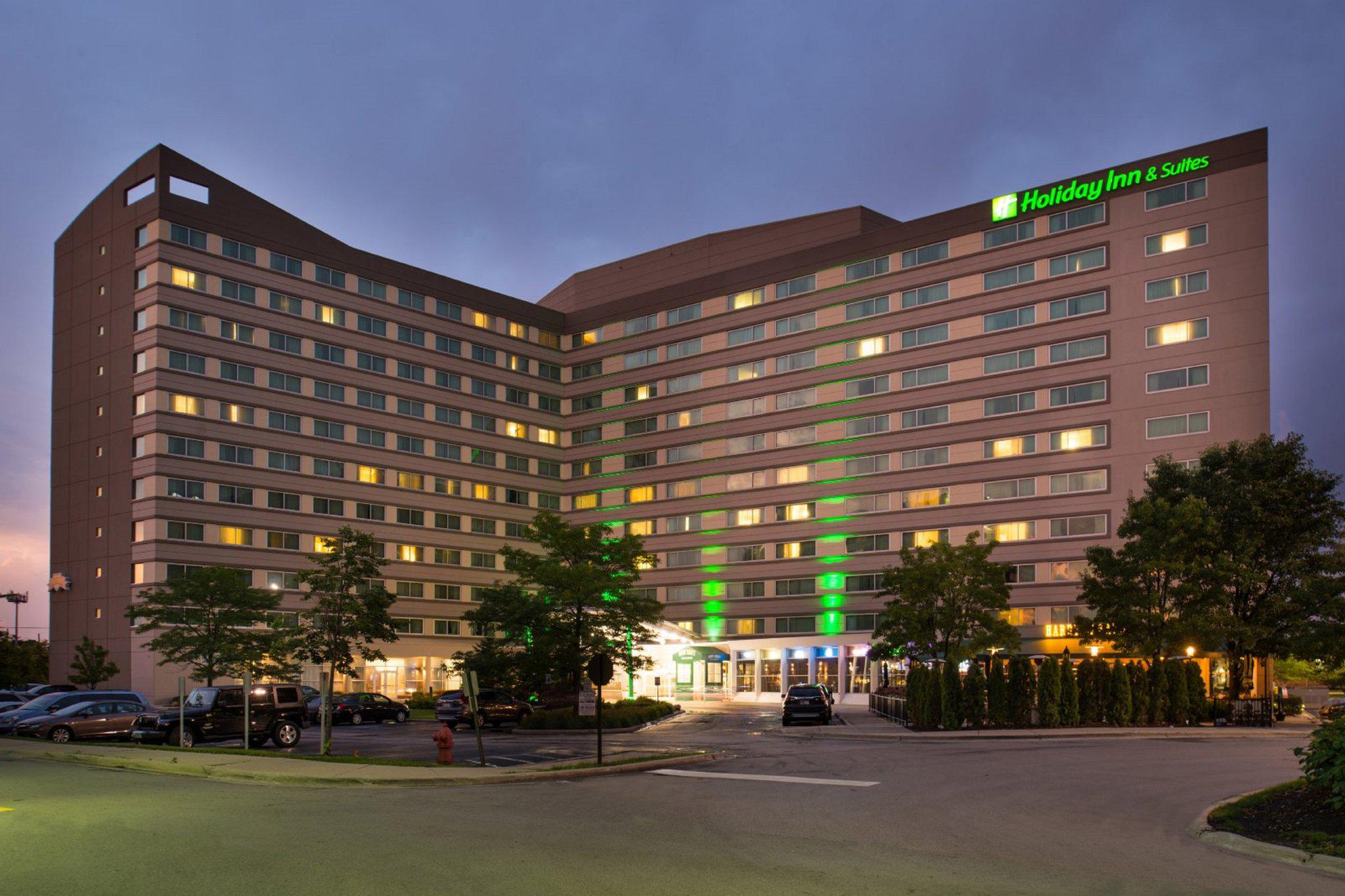 Holiday Inn & Suites Chicago O'Hare - Rosemont Photo