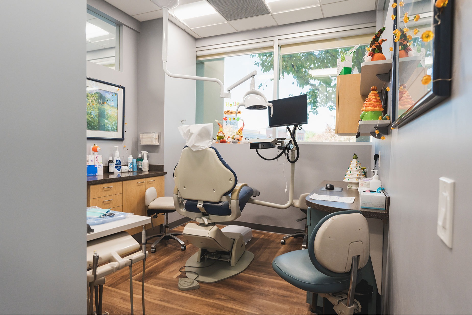 Valencia Aesthetic Dentistry Image