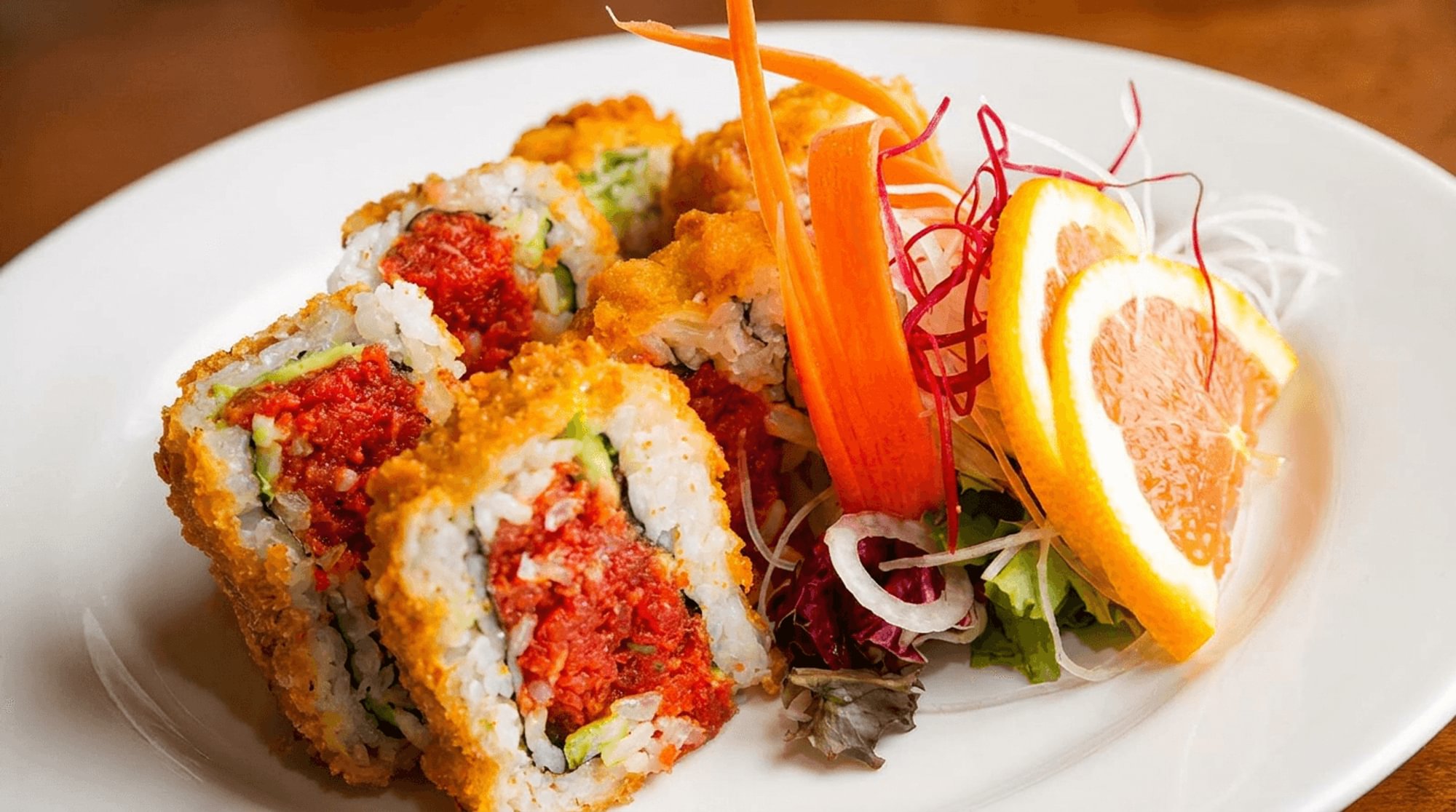 Tuna VS Crab Roll
