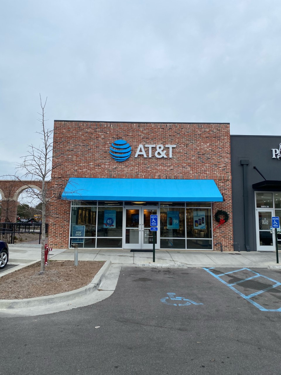 AT&T Store Photo