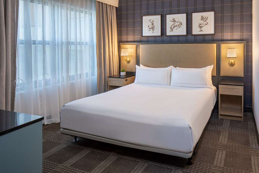 Hilton San Antonio Hill Country Image