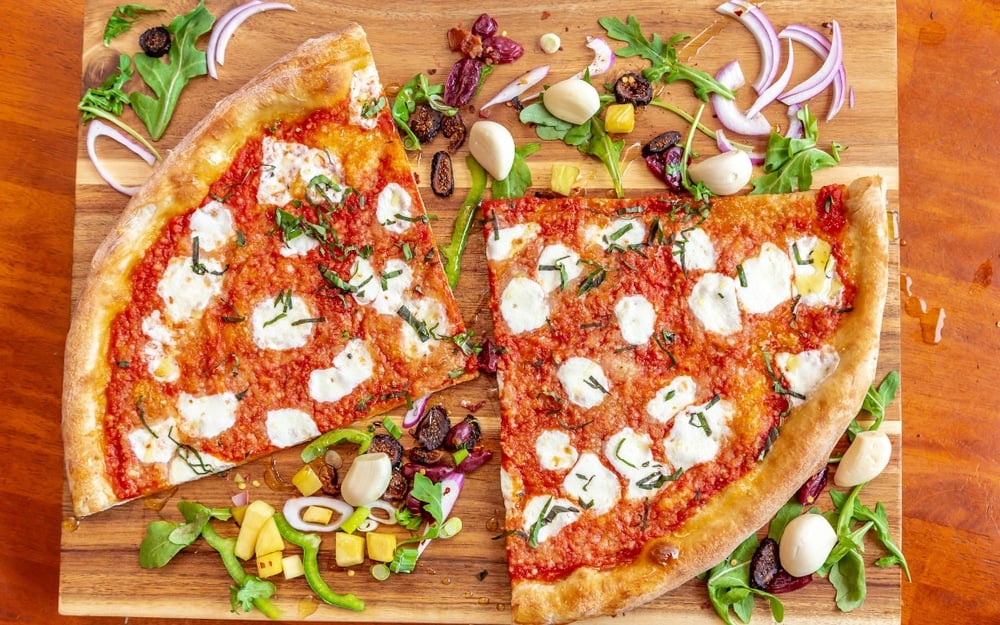 Sundried Tomato Margherita (v)