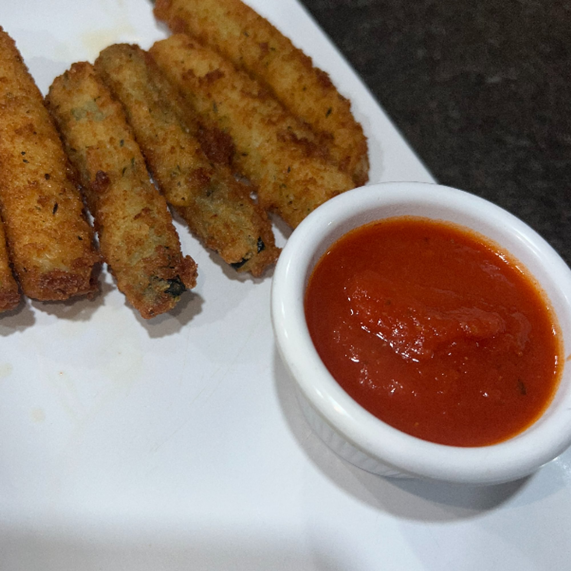 Zucchini Sticks (10) Side Red Sauce