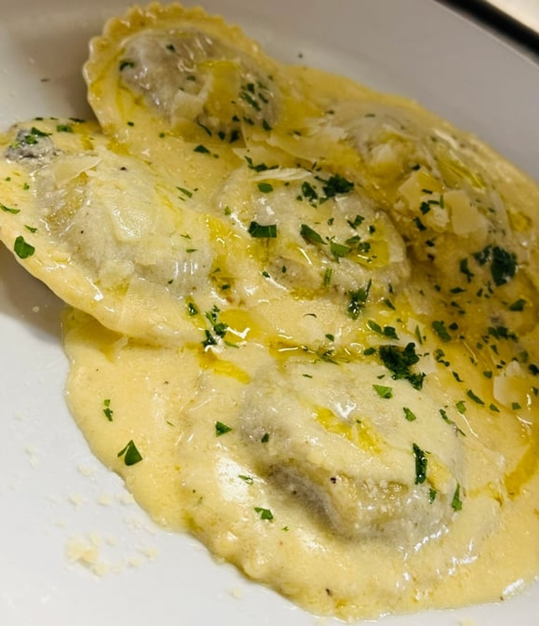 Ravioli Con Funghi