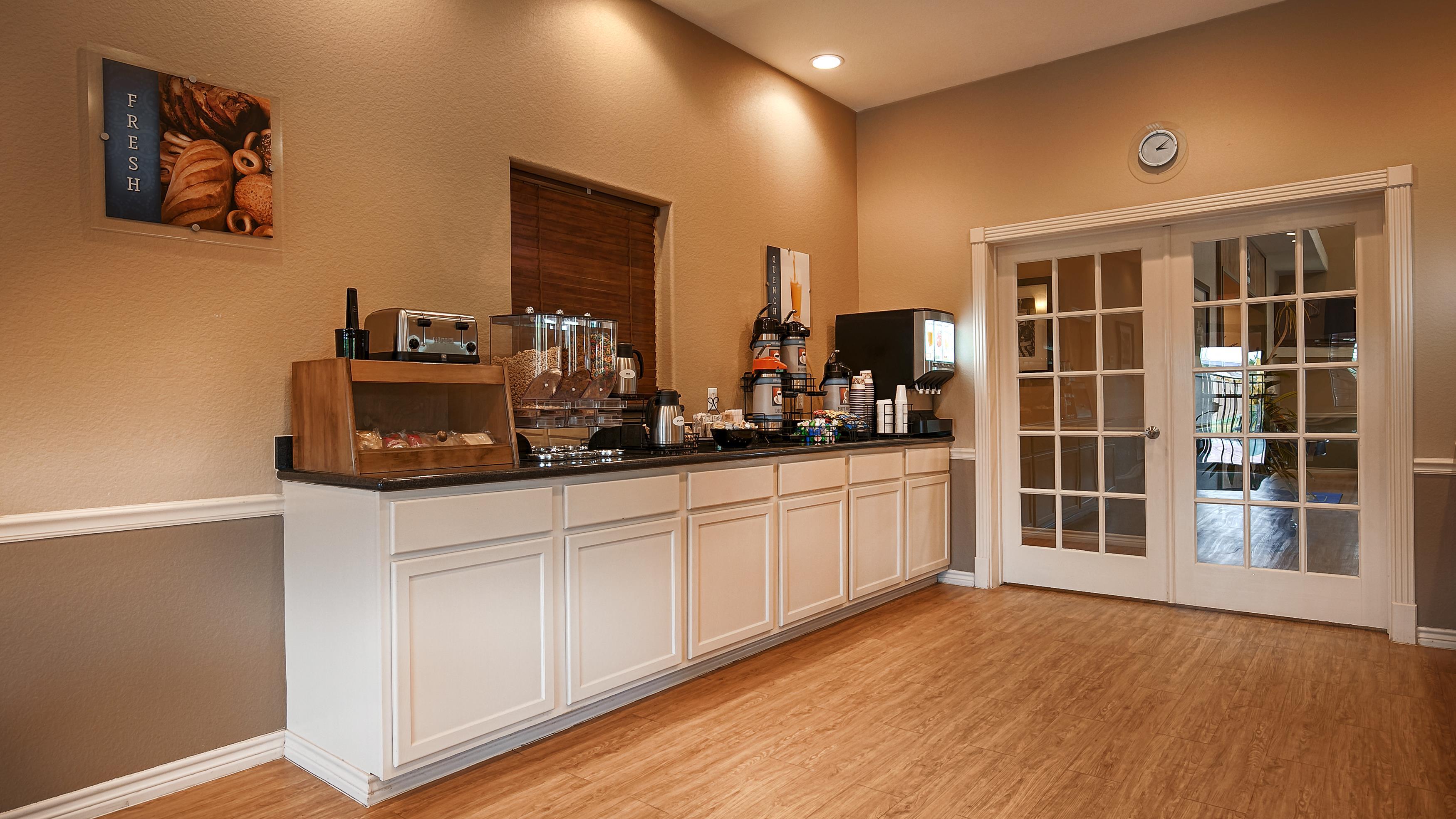 Best Western Cowboy Inn Image