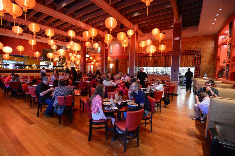 Molly Woo's Asian Bistro Image