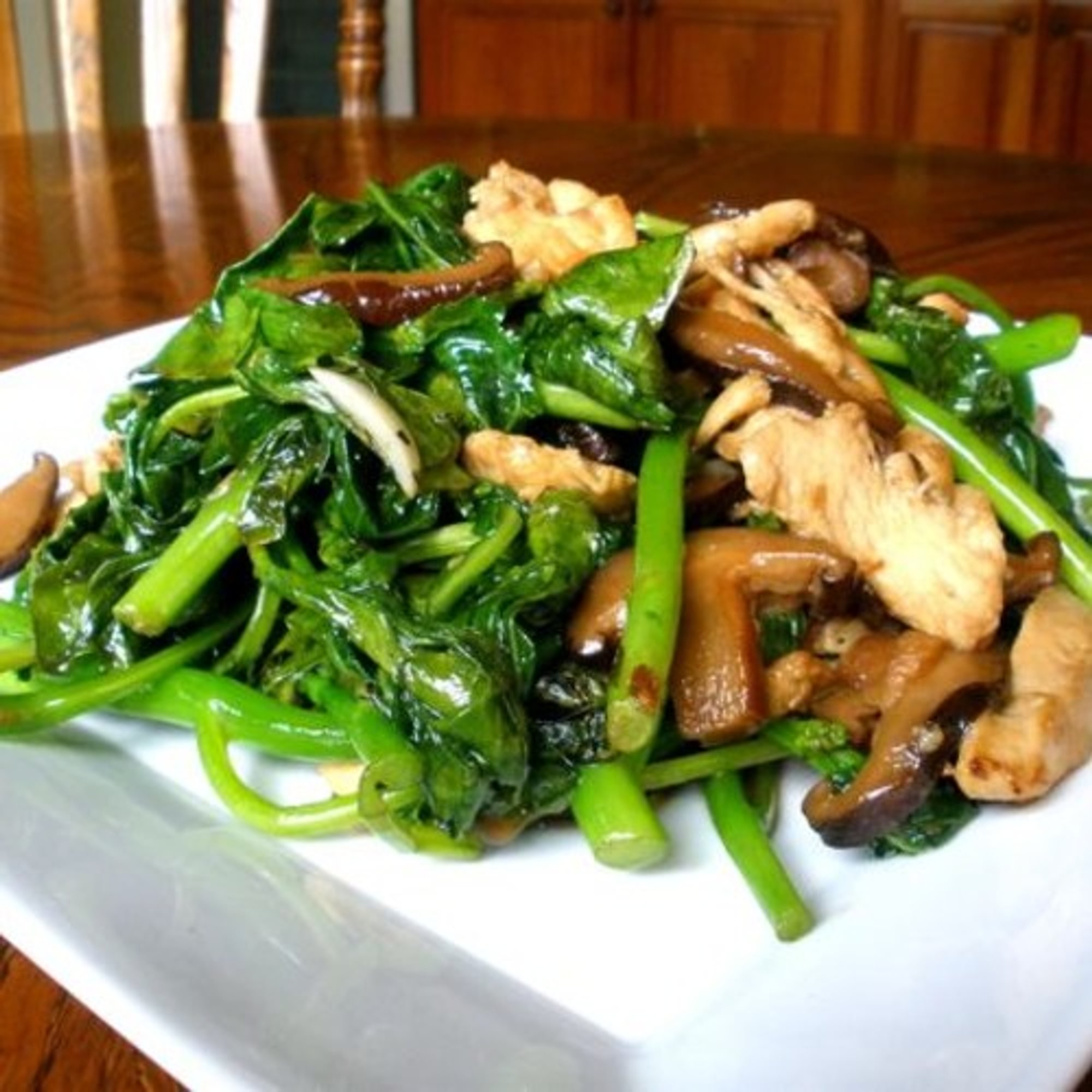 Chicken with Chinese Broccoli