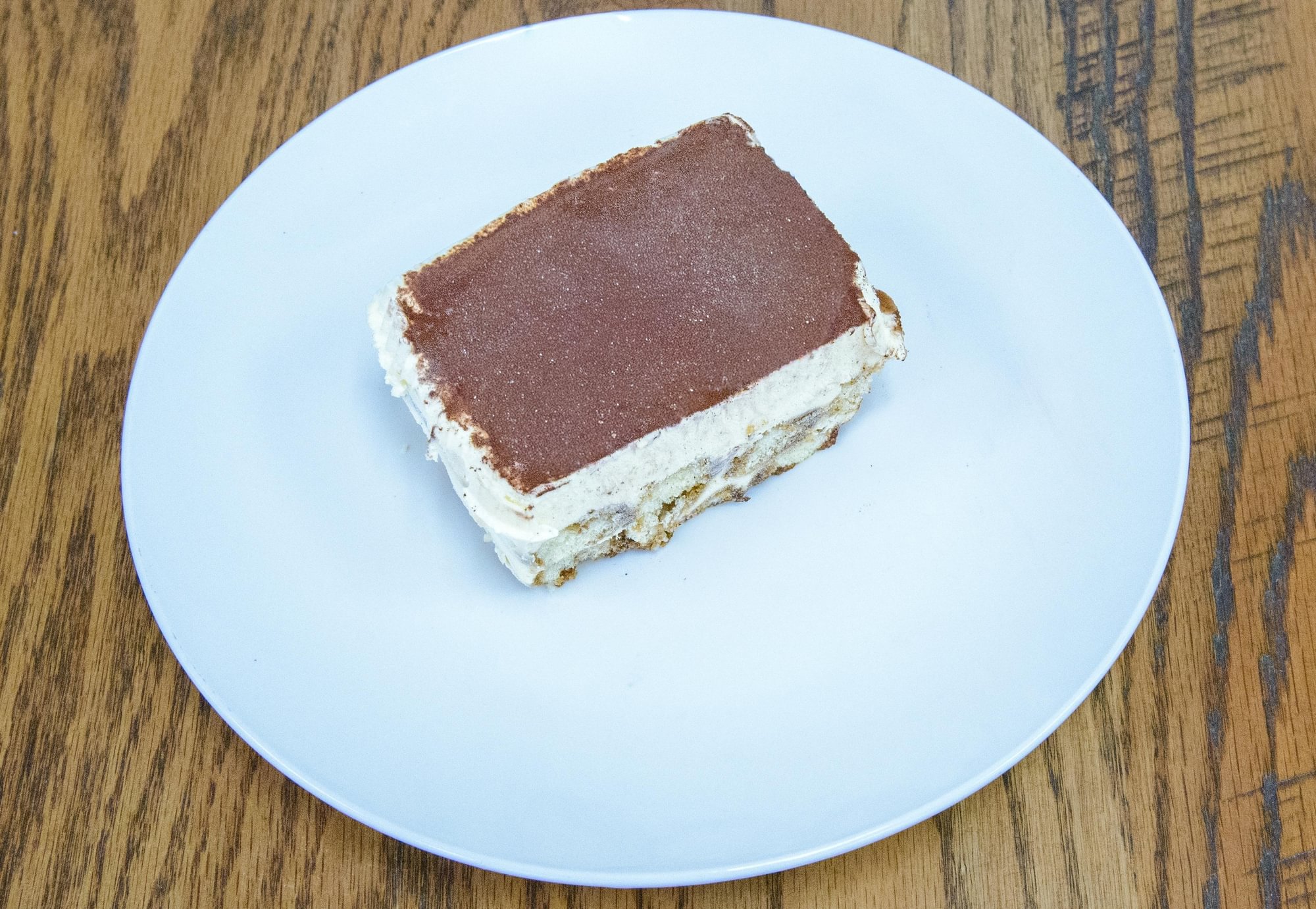 Tiramisu Cake (1)