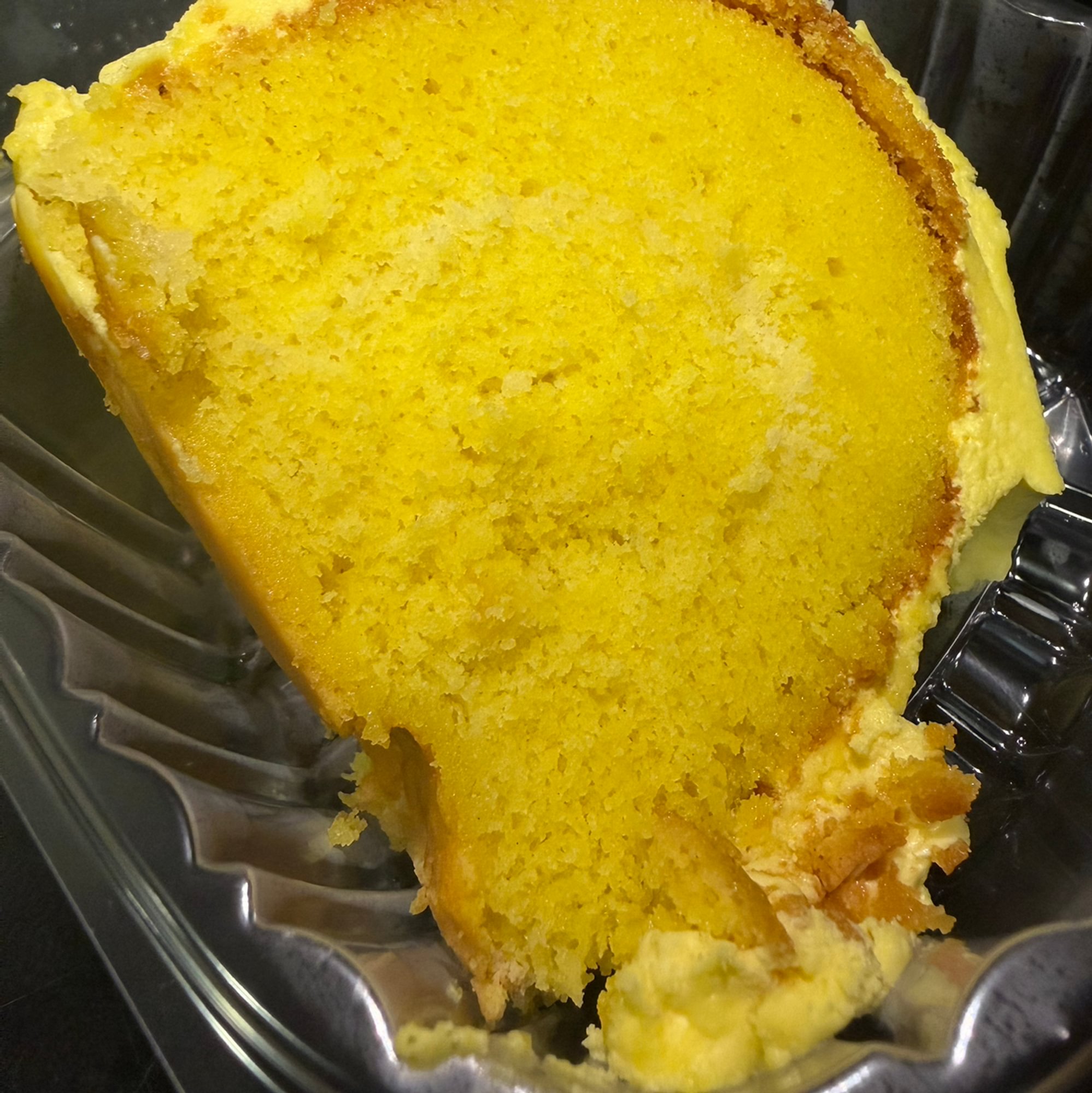 Lemon cake bound