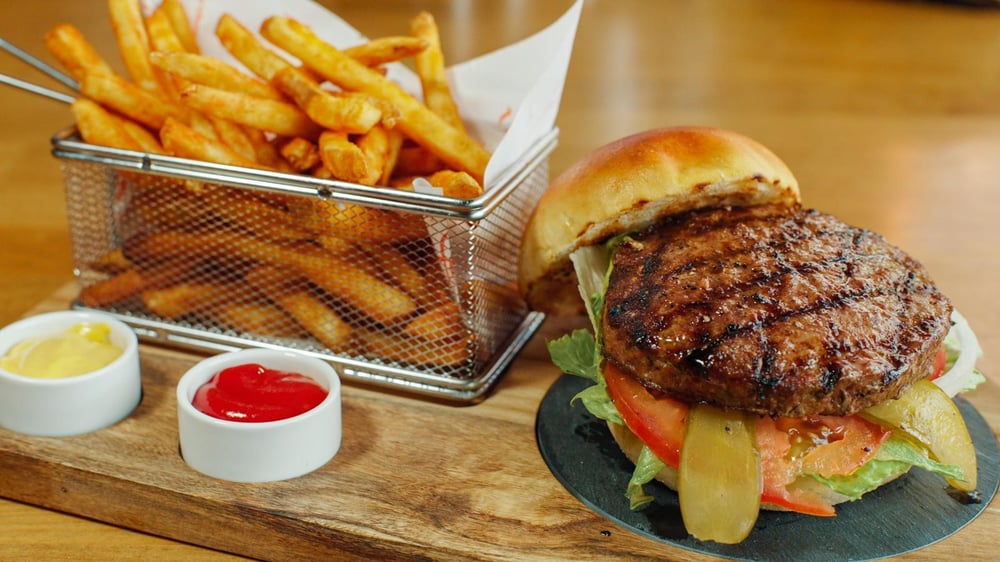 Opera Burger