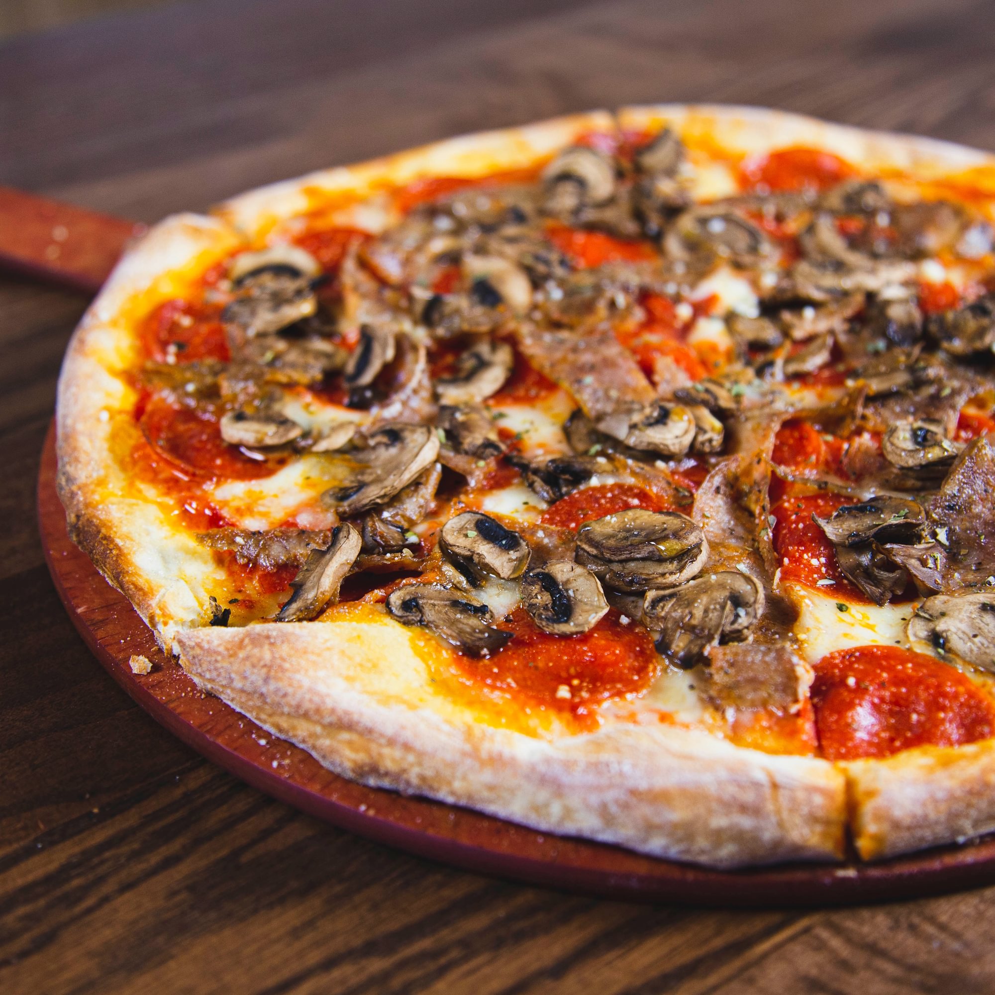 16" Americano Pizza