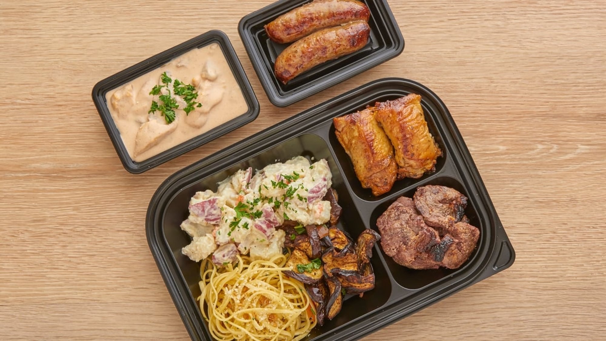 3 BBQ Meats, 2 Cold Dishes & 2 Hot Dishes