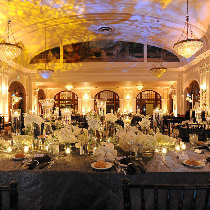 Weddings to Infinity Logo