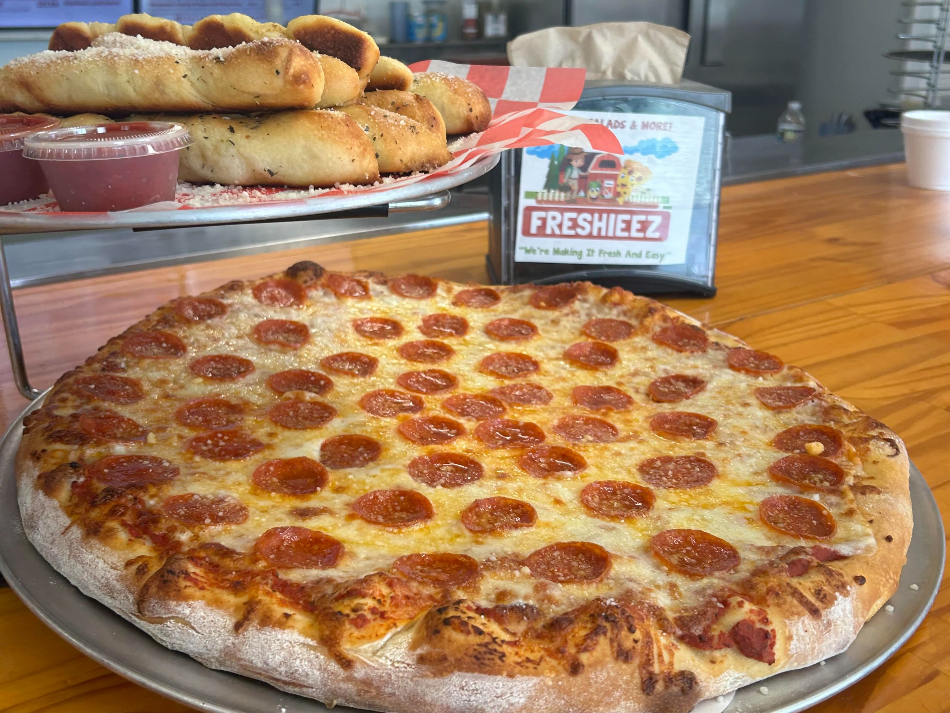 20" Pepperoni & large Bread Stix (NO ADDITIONAL TOPPINGS OR SUBSTITUTIONS ALLOWED)