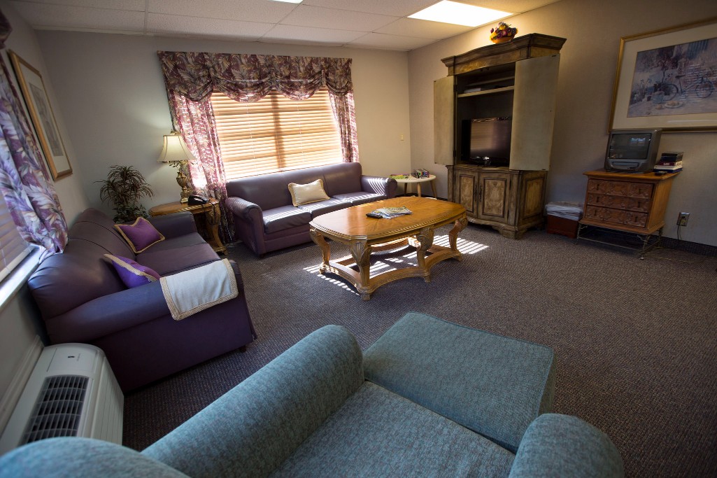 VITAS Inpatient Hospice Unit Photo