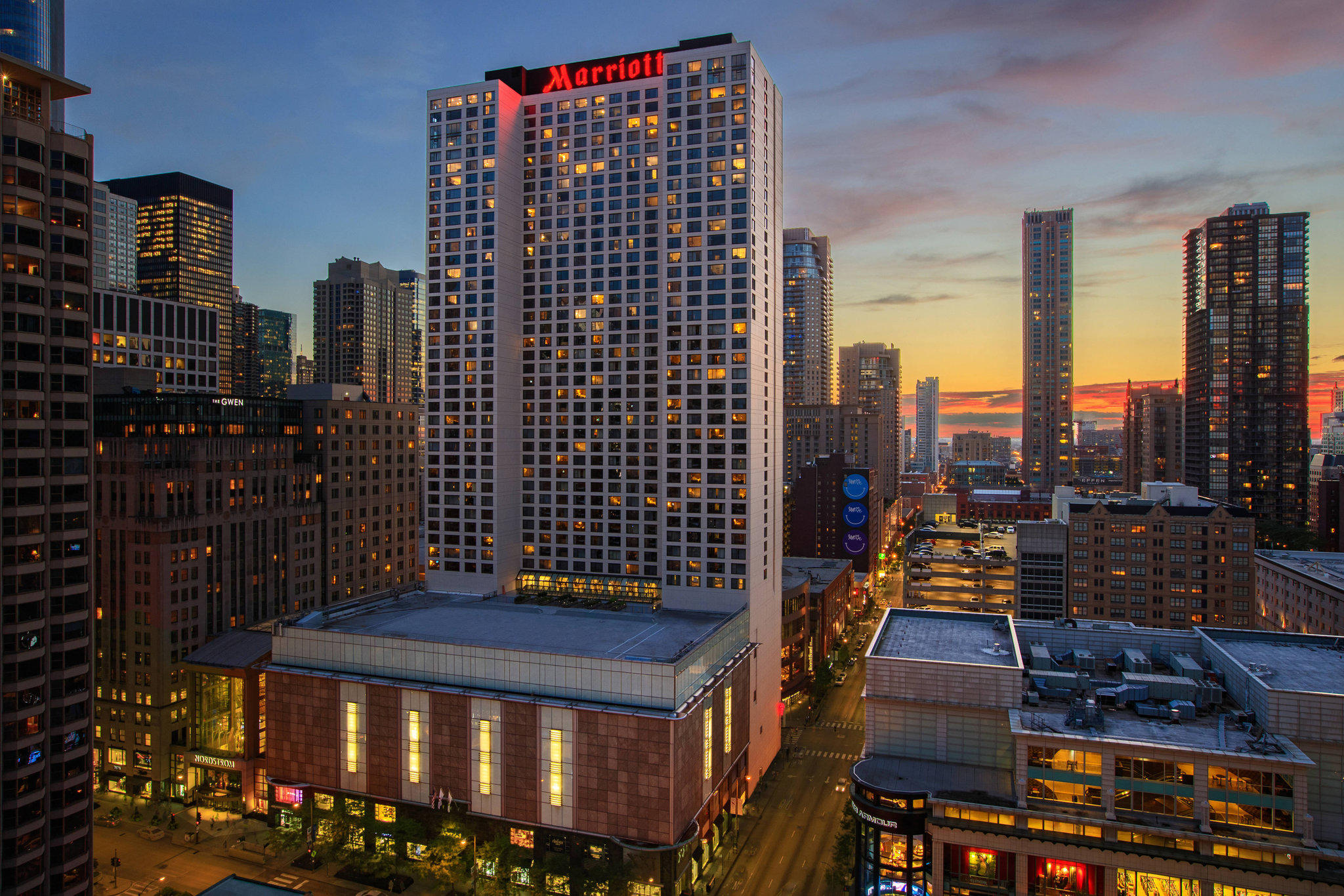 Chicago Marriott Downtown Magnificent Mile Photo