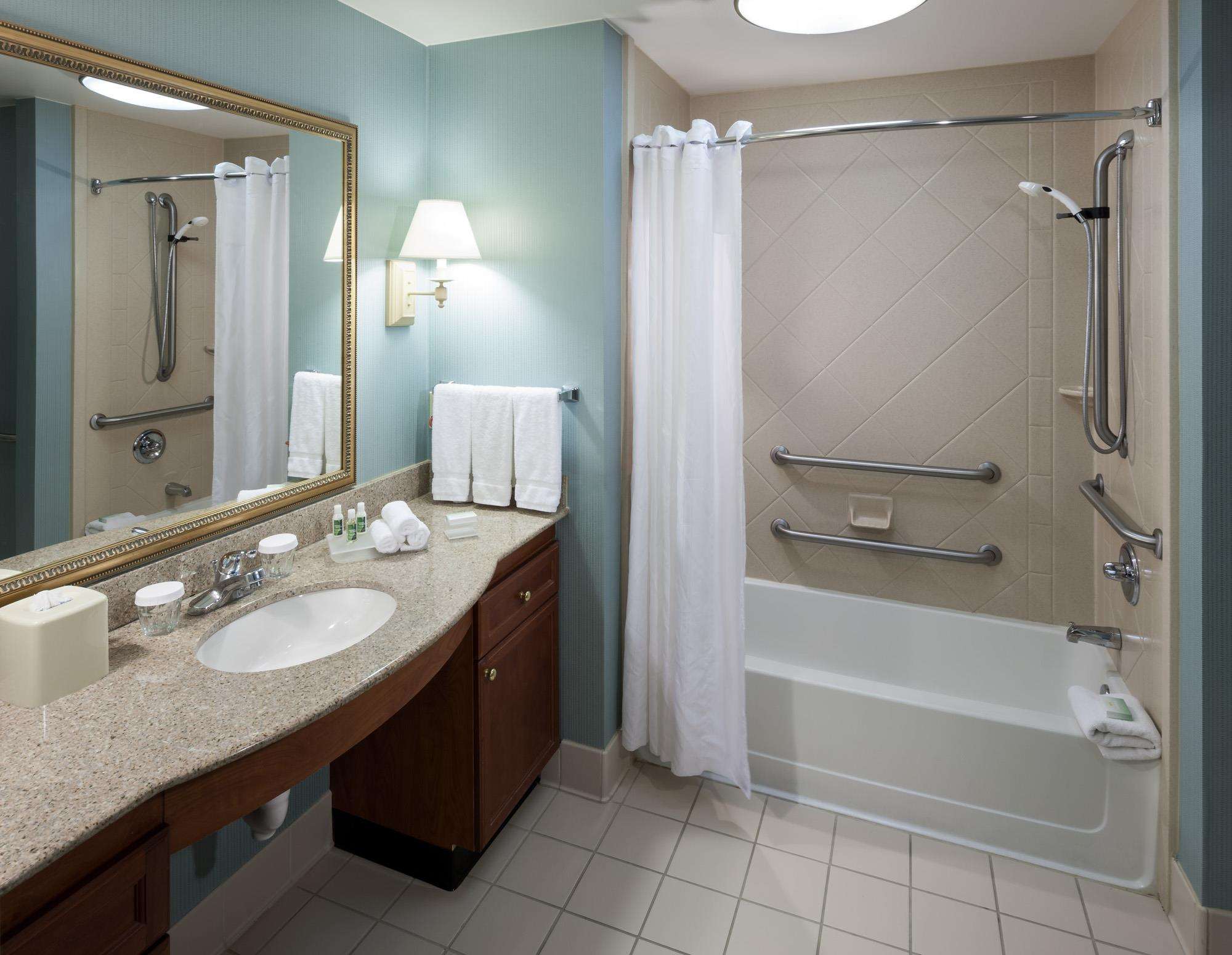 Homewood Suites by Hilton Philadelphia/Mt. Laurel Photo