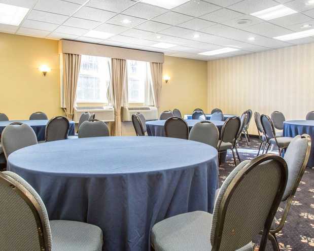 Images Quality Inn Mystic-Groton