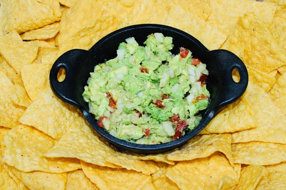 Guacamole & Chips (Sharable)