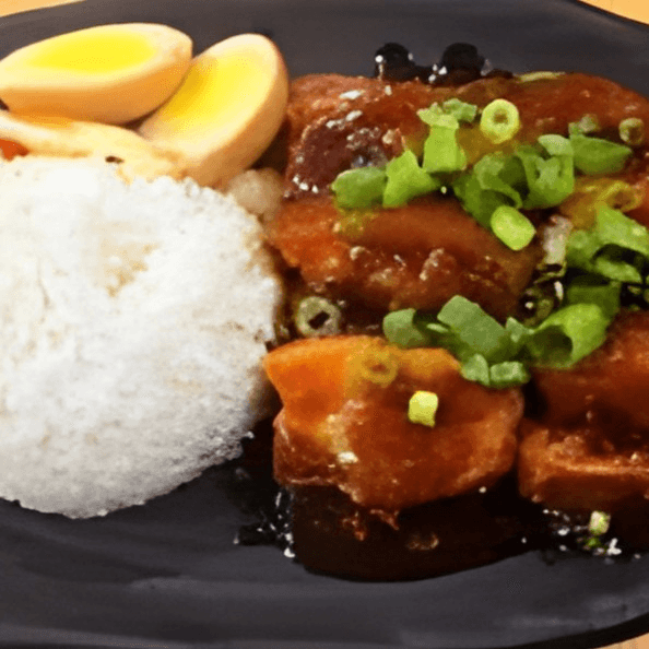 Braised Pork Belly Rice Combo 滷五花肉飯