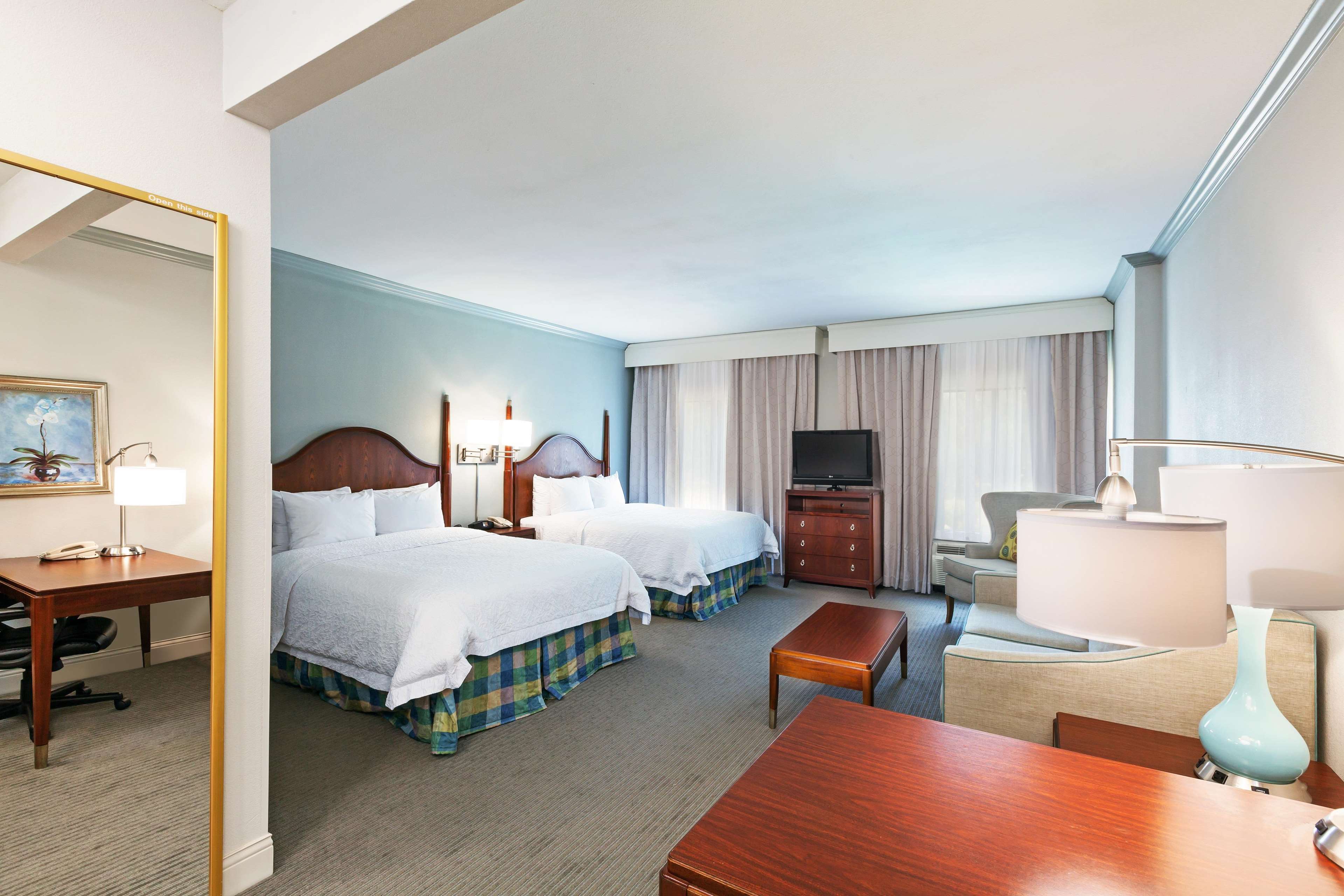 Hampton Inn & Suites Houston-Westchase Photo