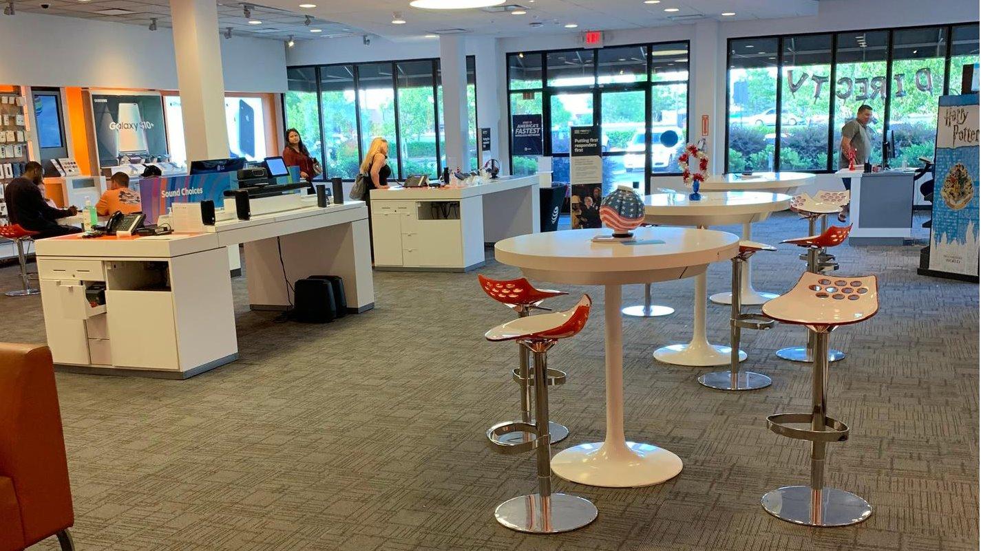 AT&T Store Photo