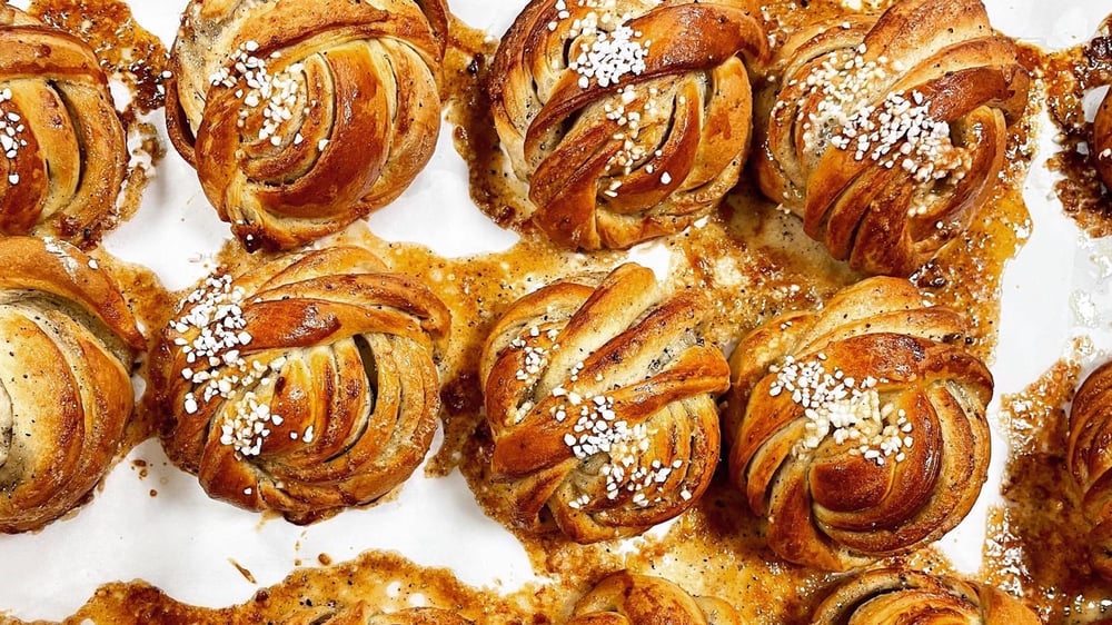Cardamom Bun