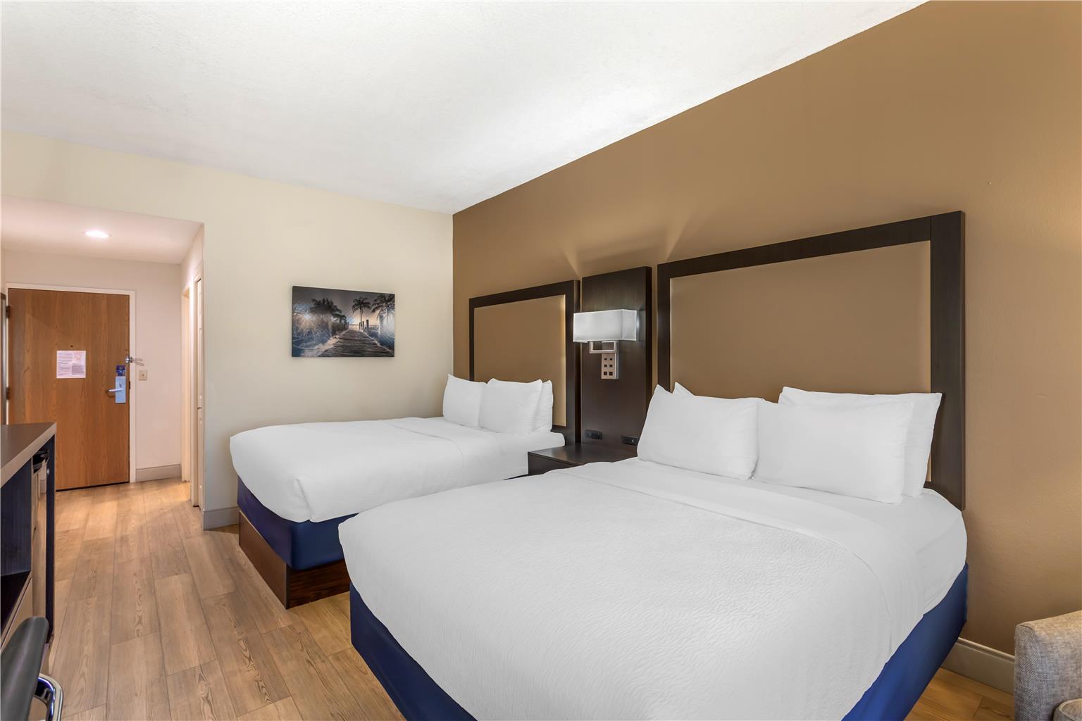 Best Western Plus Madison Image