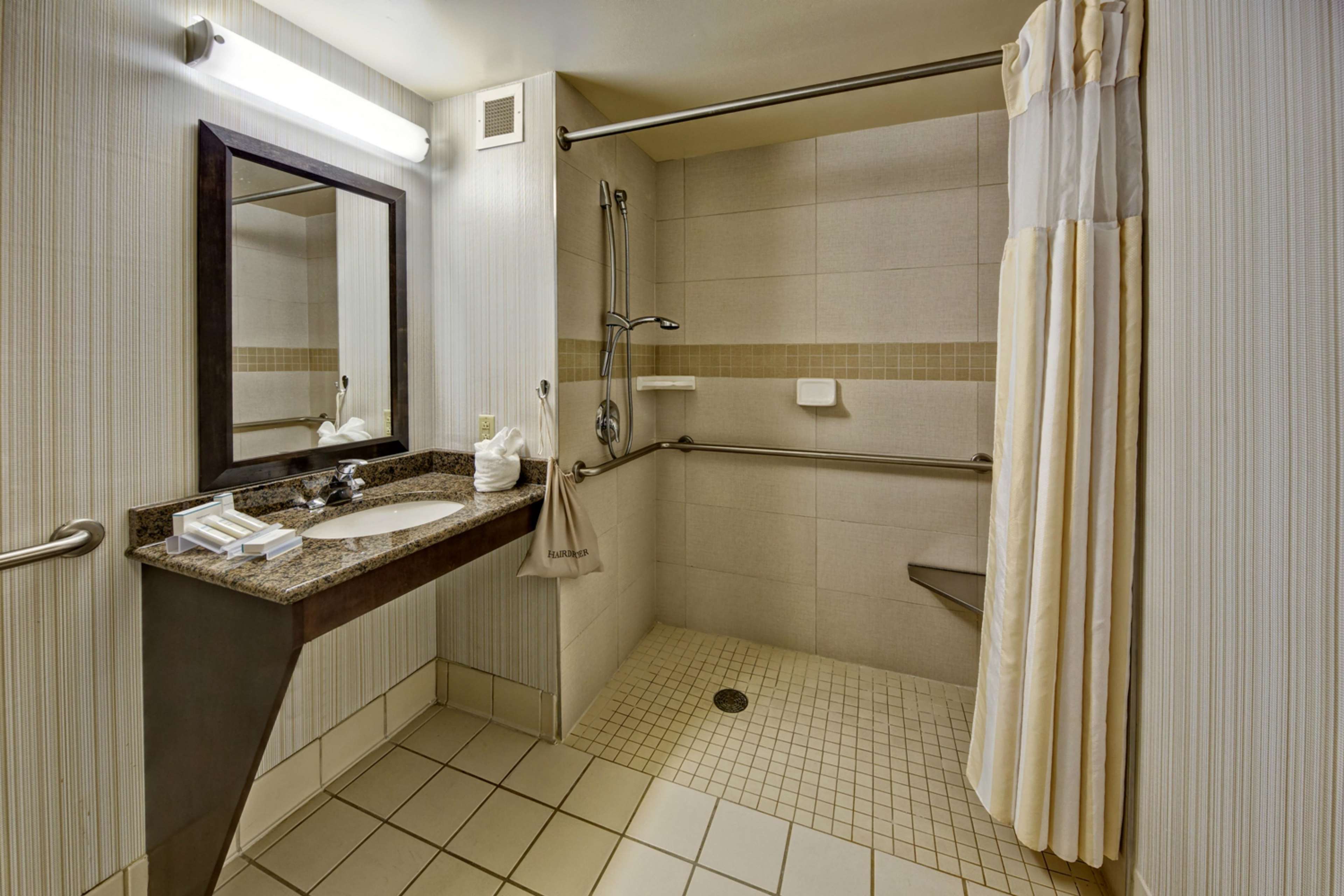 Hilton Garden Inn Hershey Photo