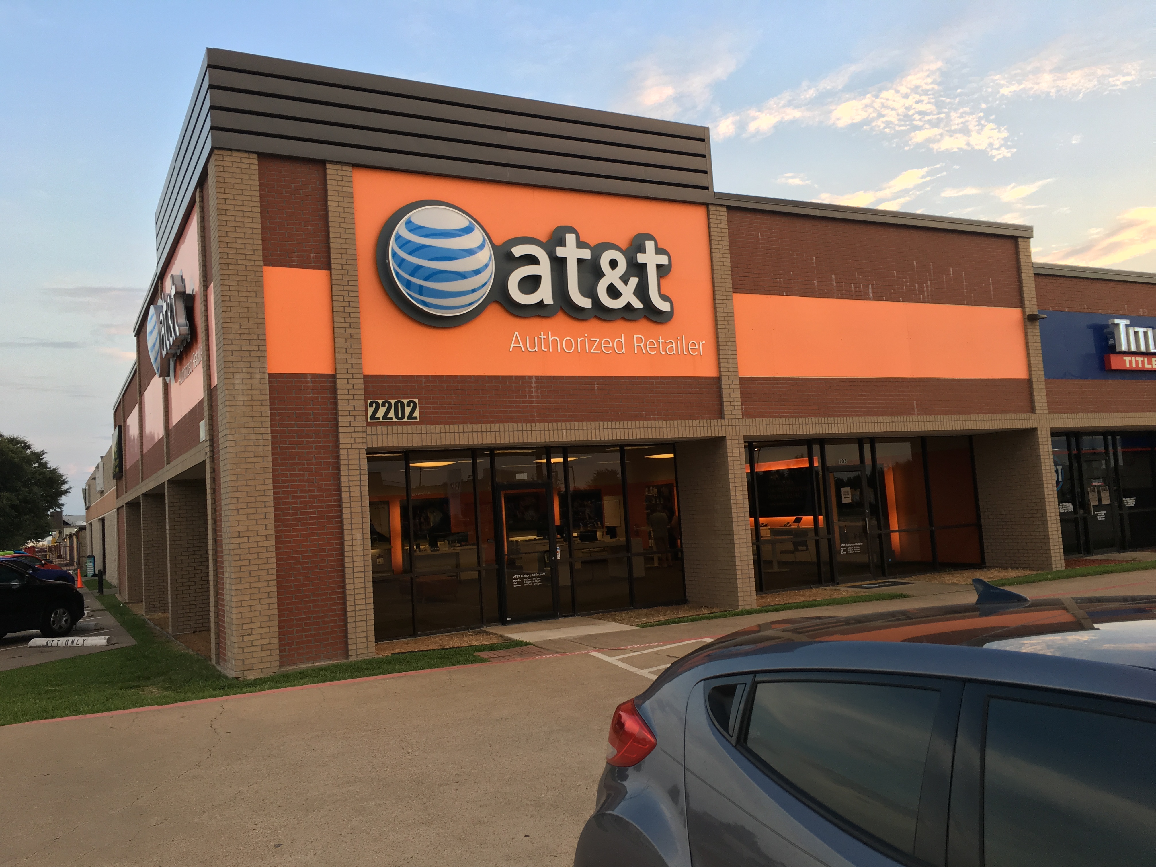 AT&T Store Photo