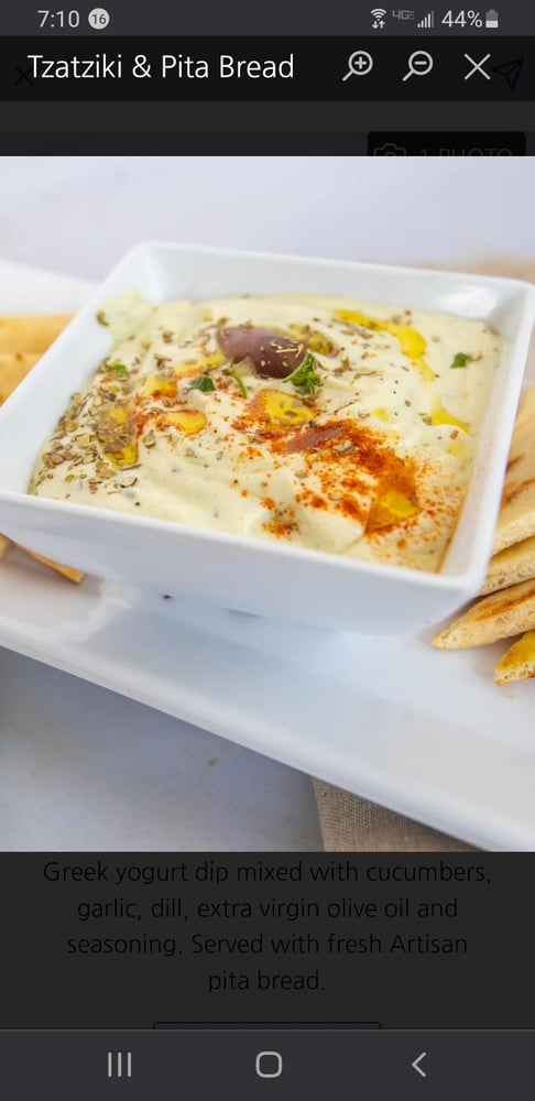 Tzajiki With Pita