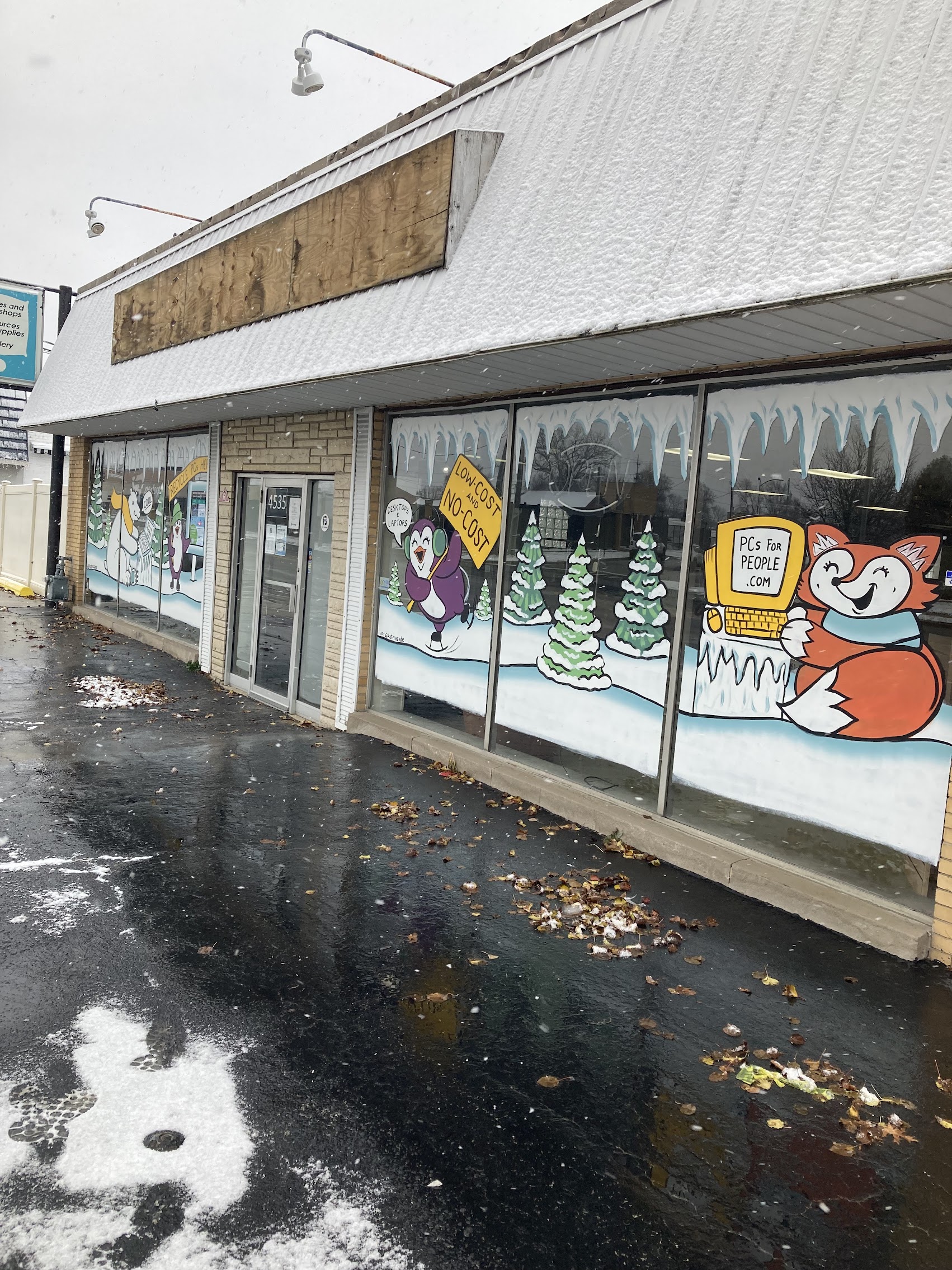 PCs for People Image