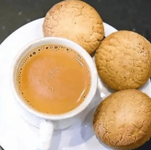 Chai Biscuit Combo (1 Irani Chai & 3 Osmania Biscuits) Standard Sugar chai