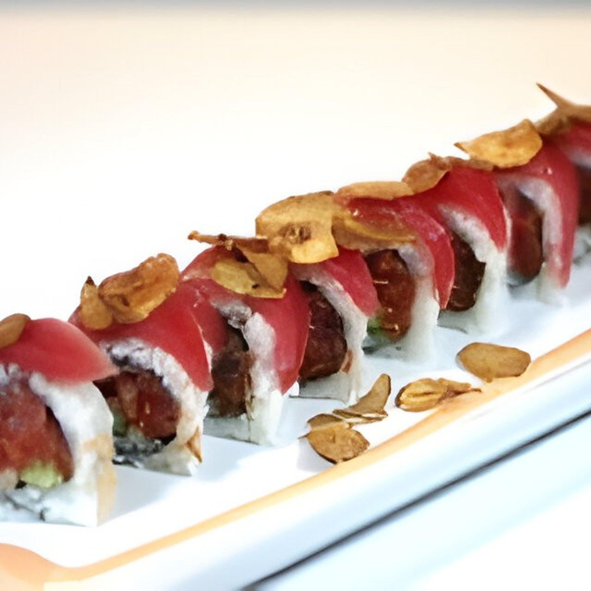 Garlic Chip on Tuna Roll