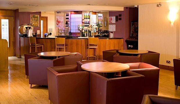 Premier Inn Watford Central Hotels In Wd17 2nj 192 Premier Inn Watford Central