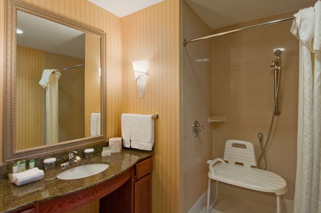Homewood Suites by Hilton Tulsa-South Image