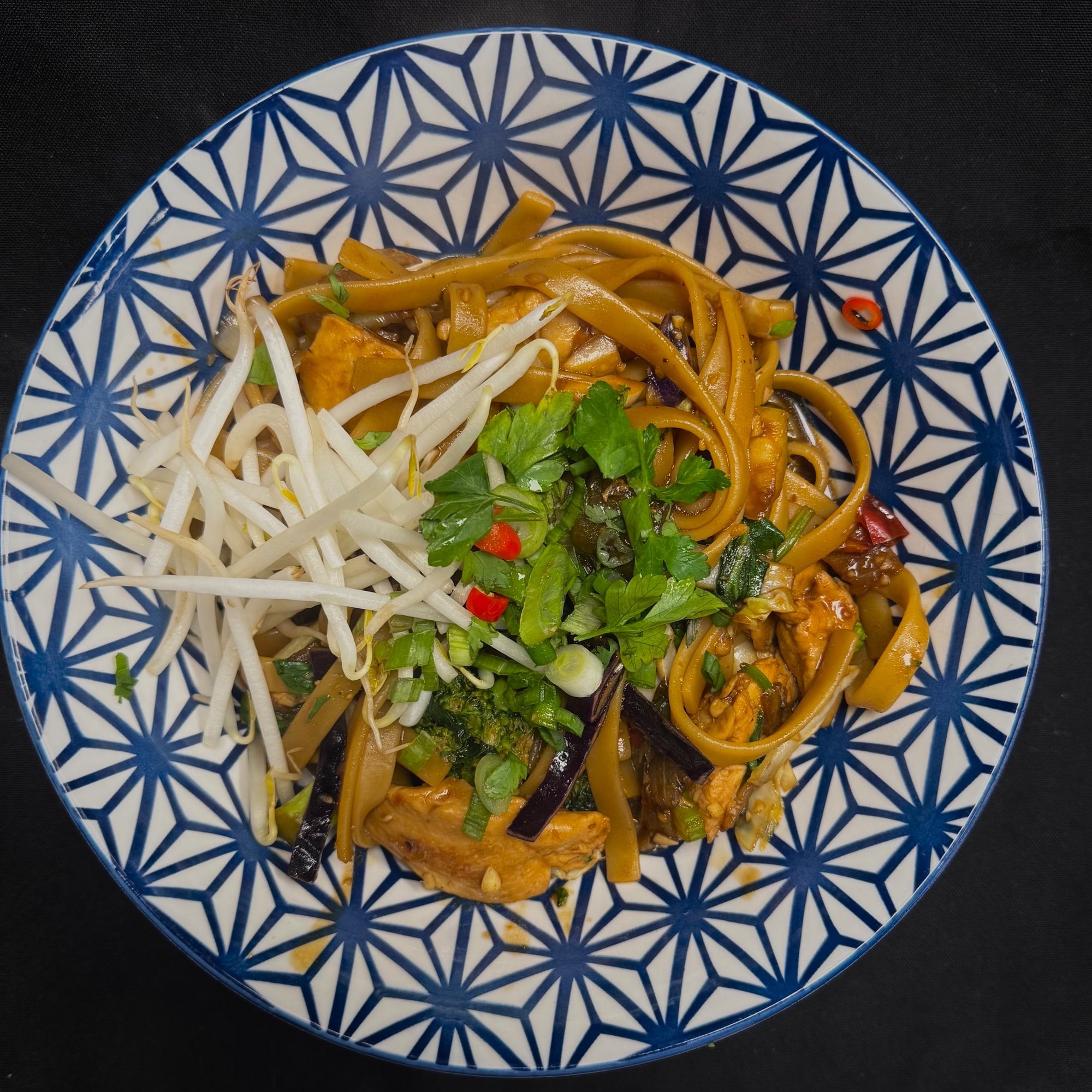 Garlic Chicken Noodles