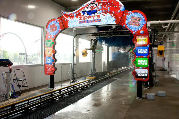 Images Zippy's Car Wash