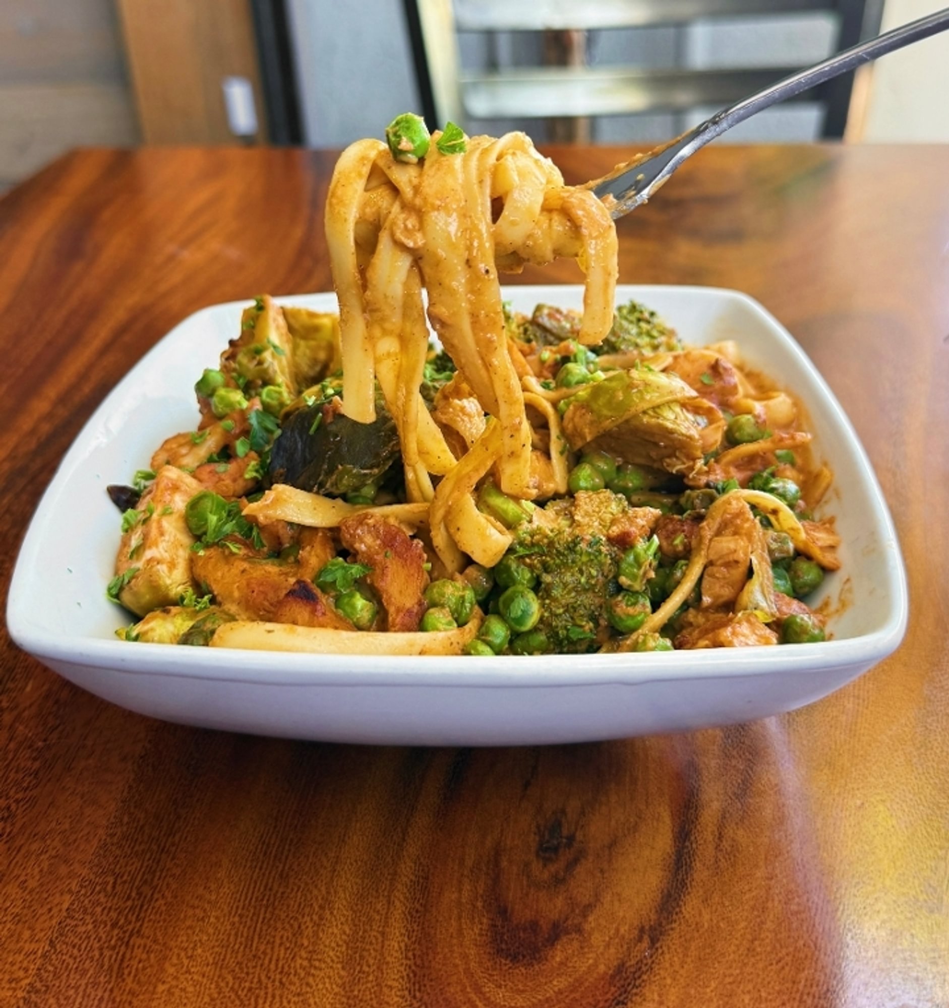 Chickun Tikka Masala Fettuccini Primavera