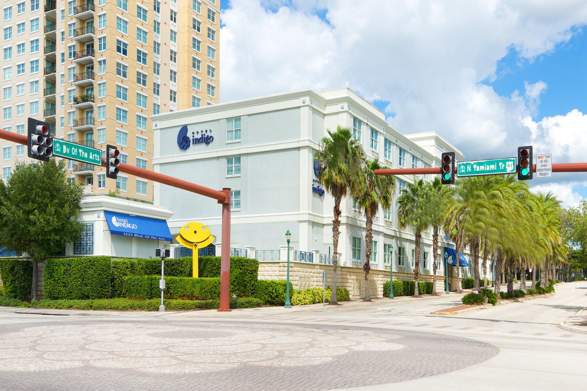 Hotel Indigo Sarasota Photo