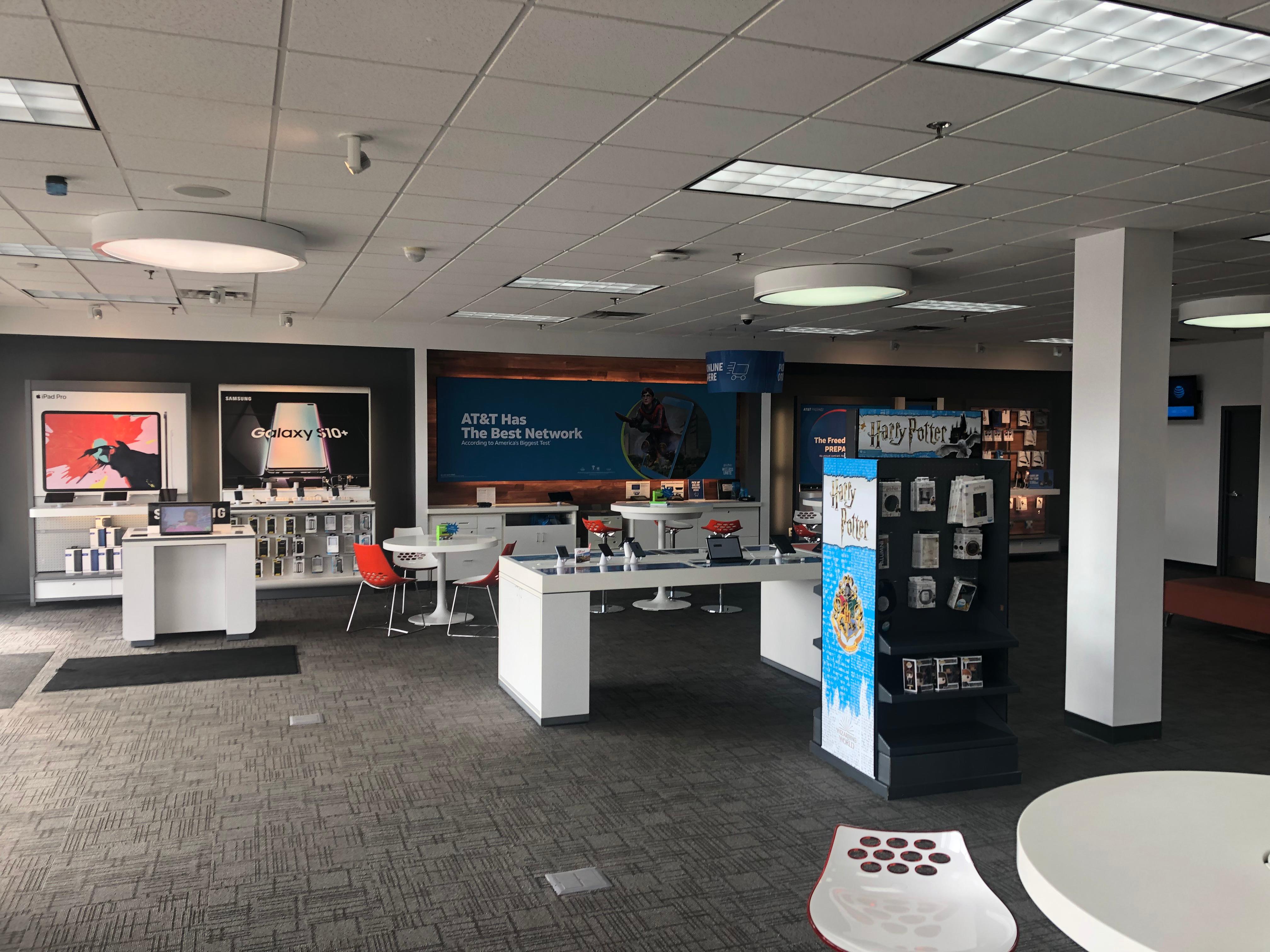 AT&T Store Photo