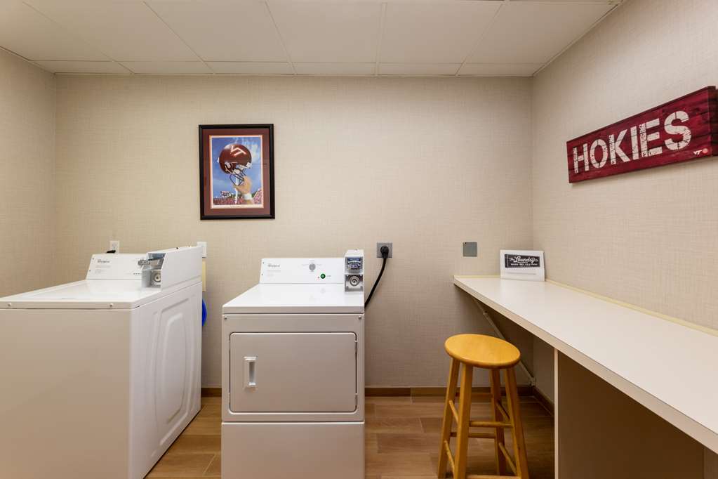 Hampton Inn Christiansburg/Blacksburg Image