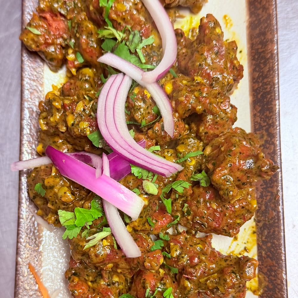 Karvepaku Chicken