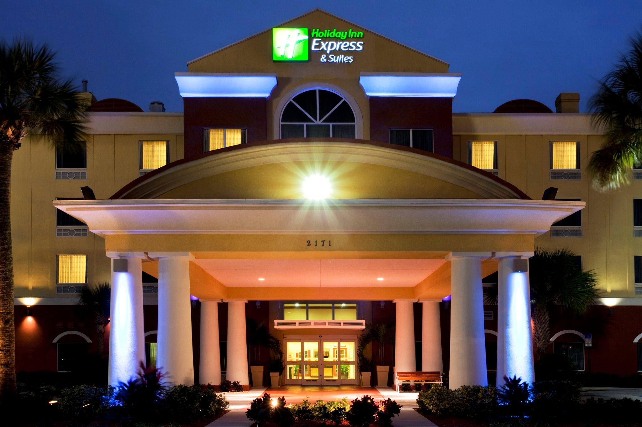 Holiday Inn Express & Suites St. Petersburg North (I-275) Photo