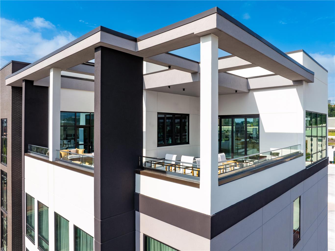 Embassy Suites by Hilton Chattanooga Downtown Image