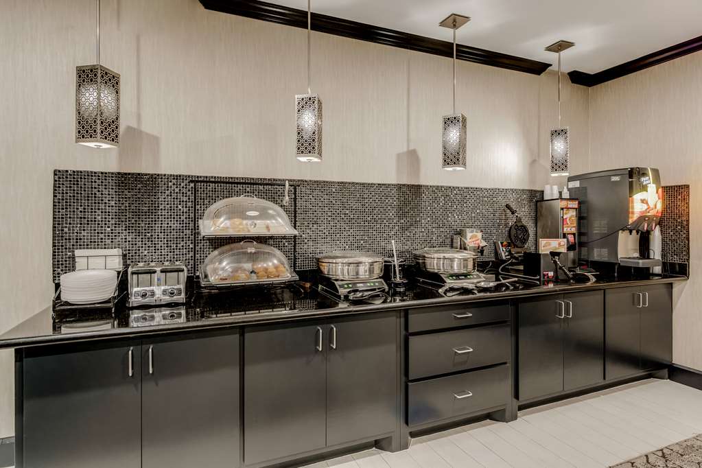 Best Western Huntsville Inn & Suites Image