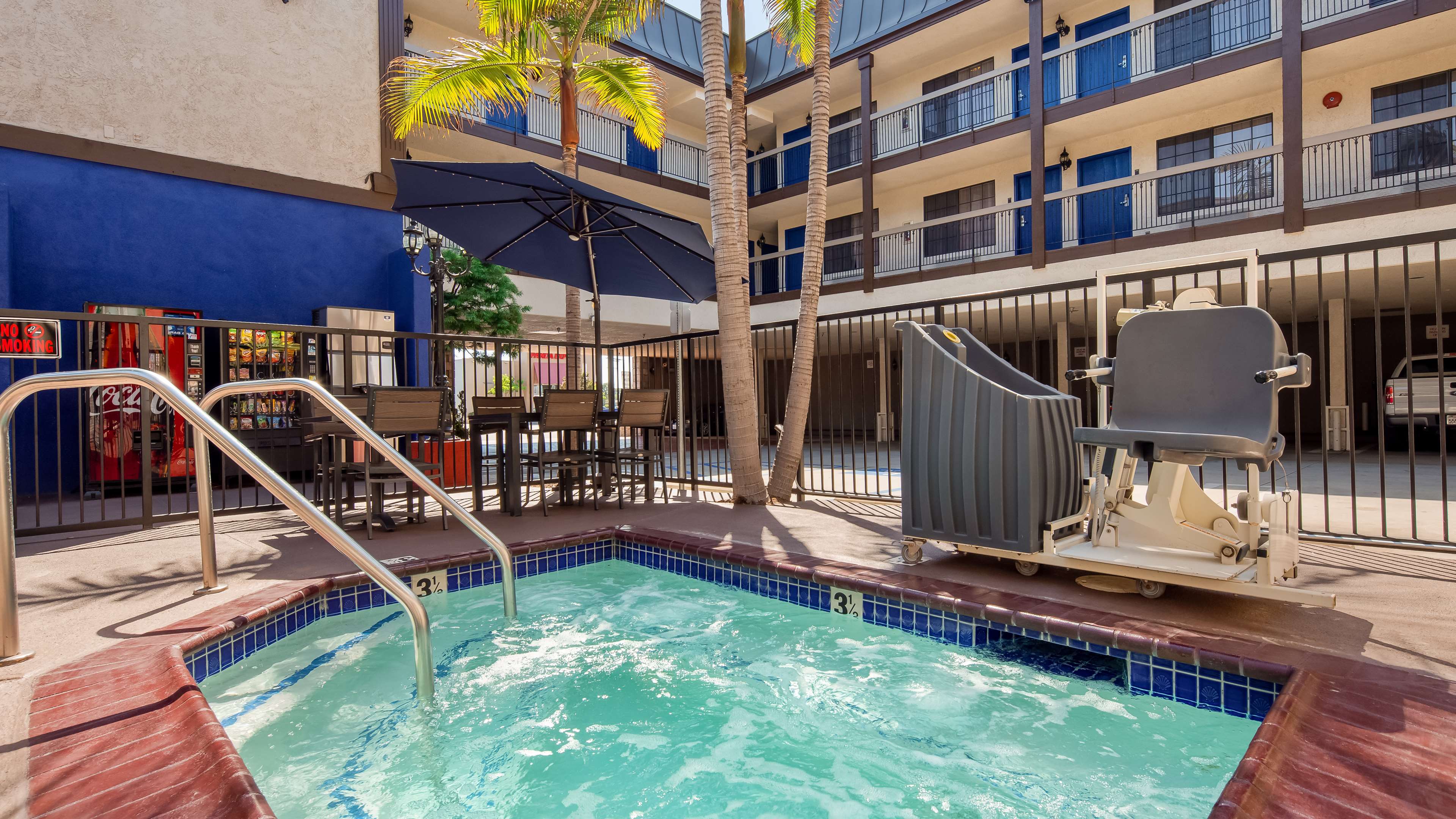 Best Western Airport Plaza Inn - Los Angeles LAX Hotel Photo