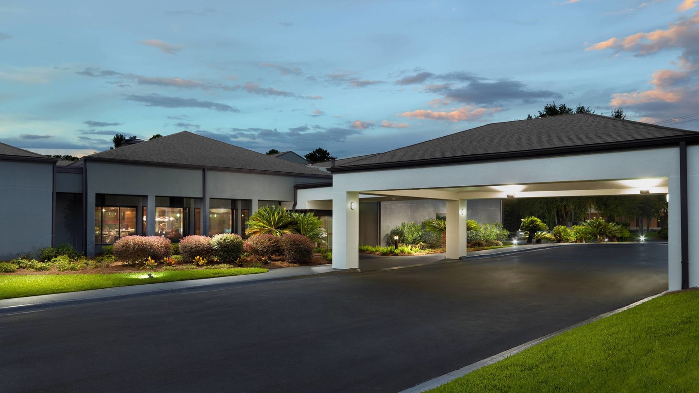 Courtyard by Marriott Tallahassee Downtown/Capitol 1018 Apalachee