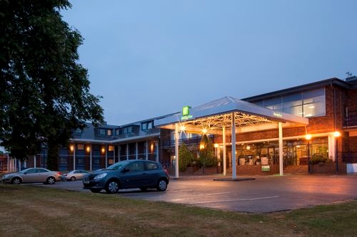 Images Holiday Inn Luton - South M1, Jct.9