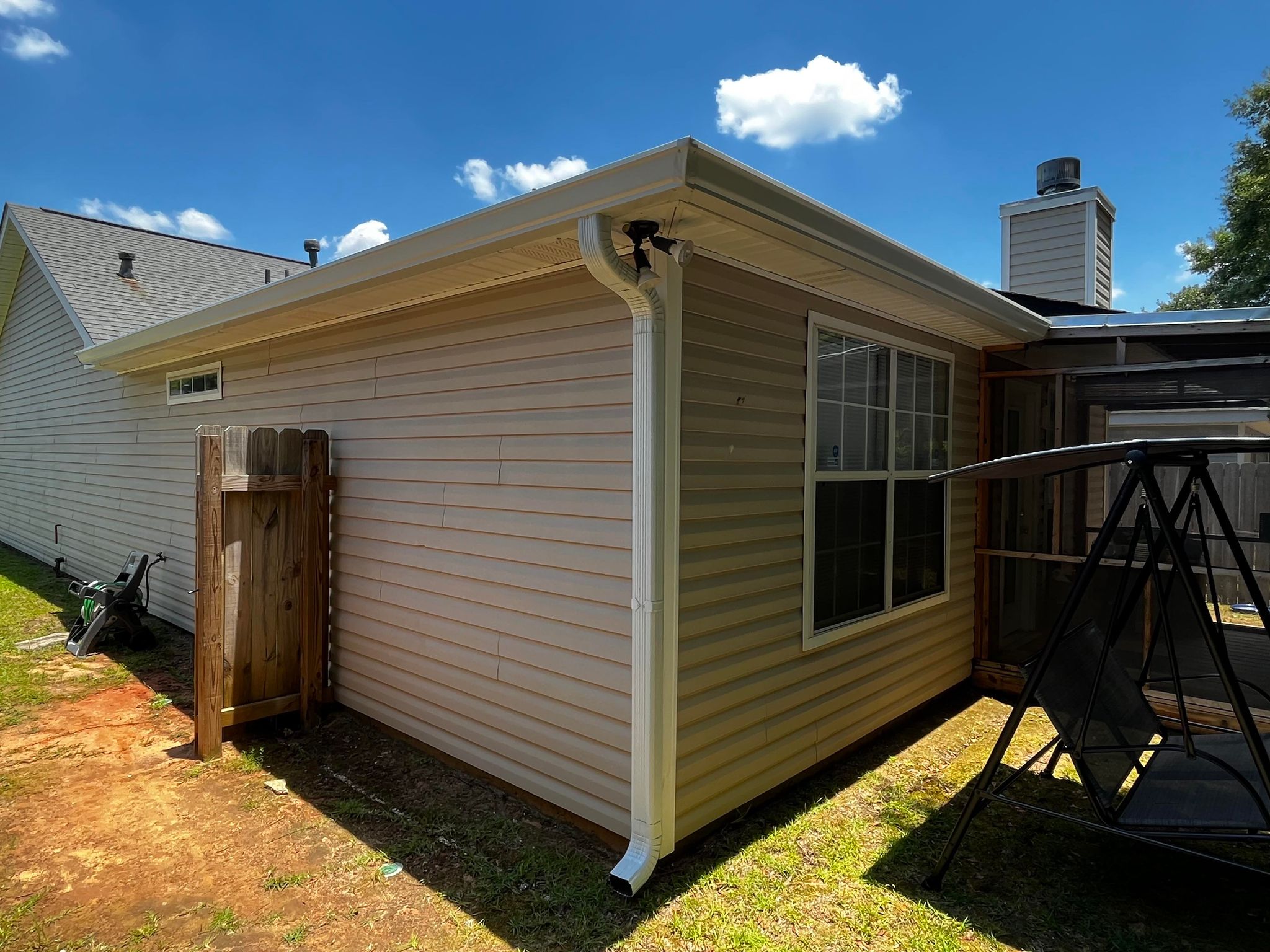 Southern Gutters LLC Image